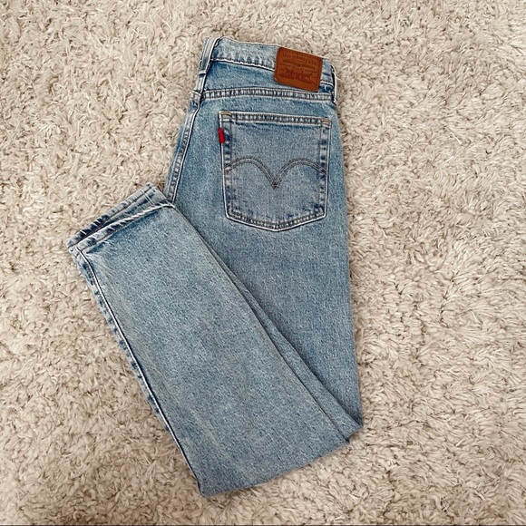 Levi’s pants - Picture 3 of 3